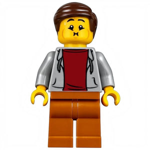LEGO® 10261 Creator Expert Roller Coaster alternate image 9