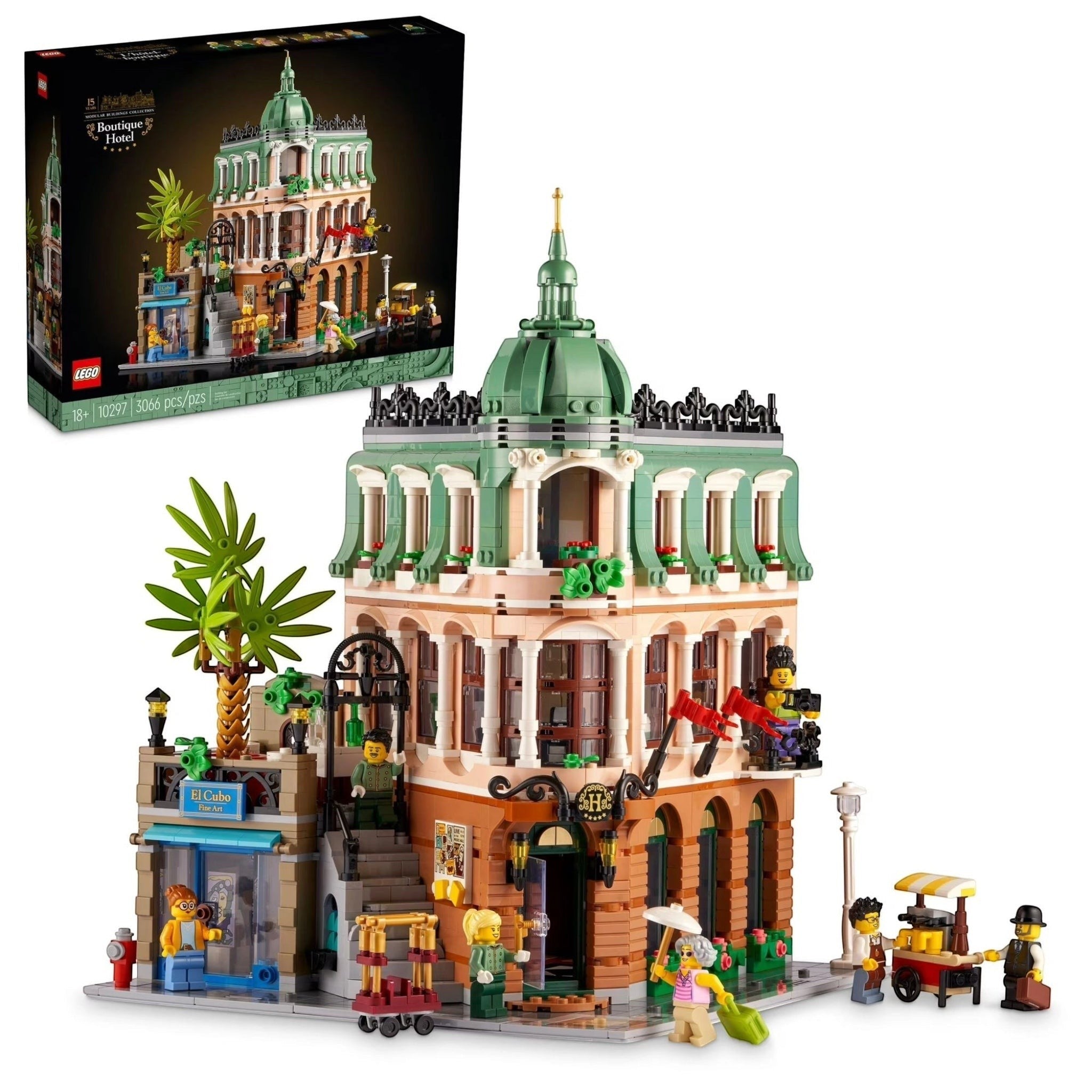 LEGO building set with detailed architecture and figures, including packaging.