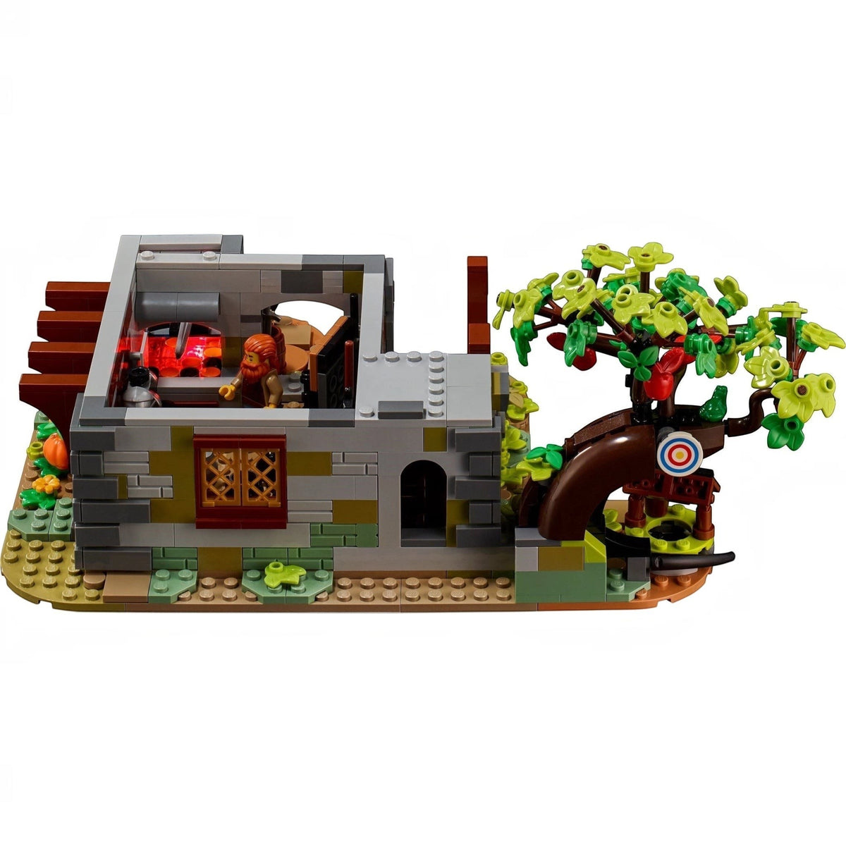 [built-angle] Toy set with a small building, characters, and a tree with green leaves.