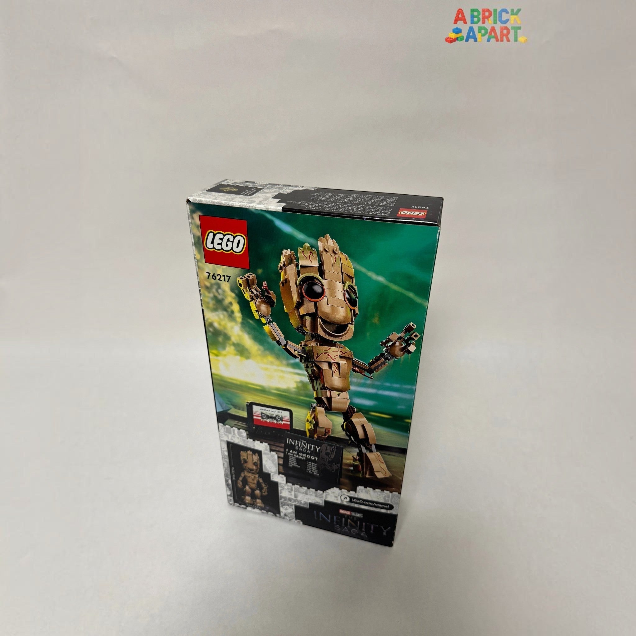 LEGO Groot packaging on a white background
