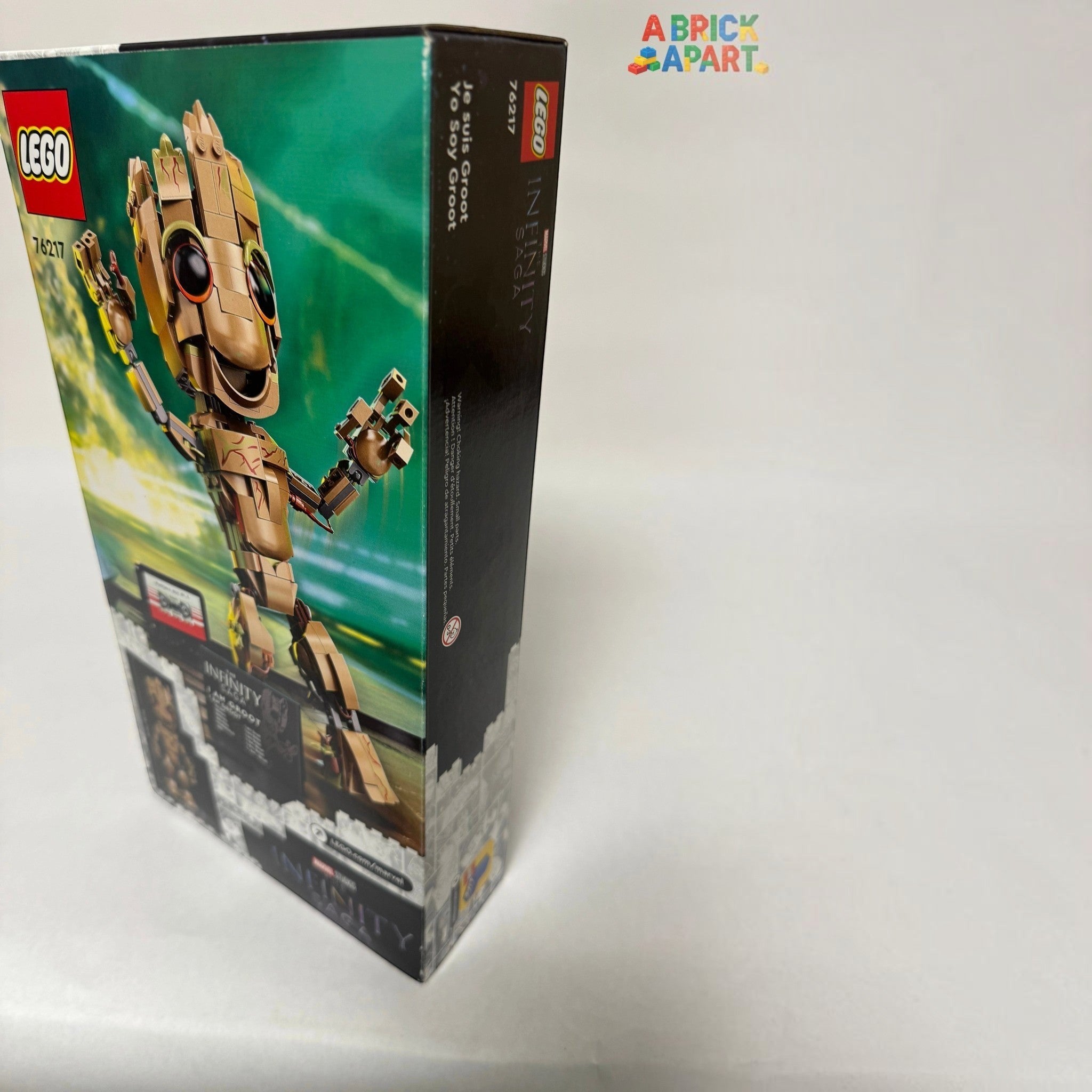 LEGO robot model packaging with branding and product image on a white background
